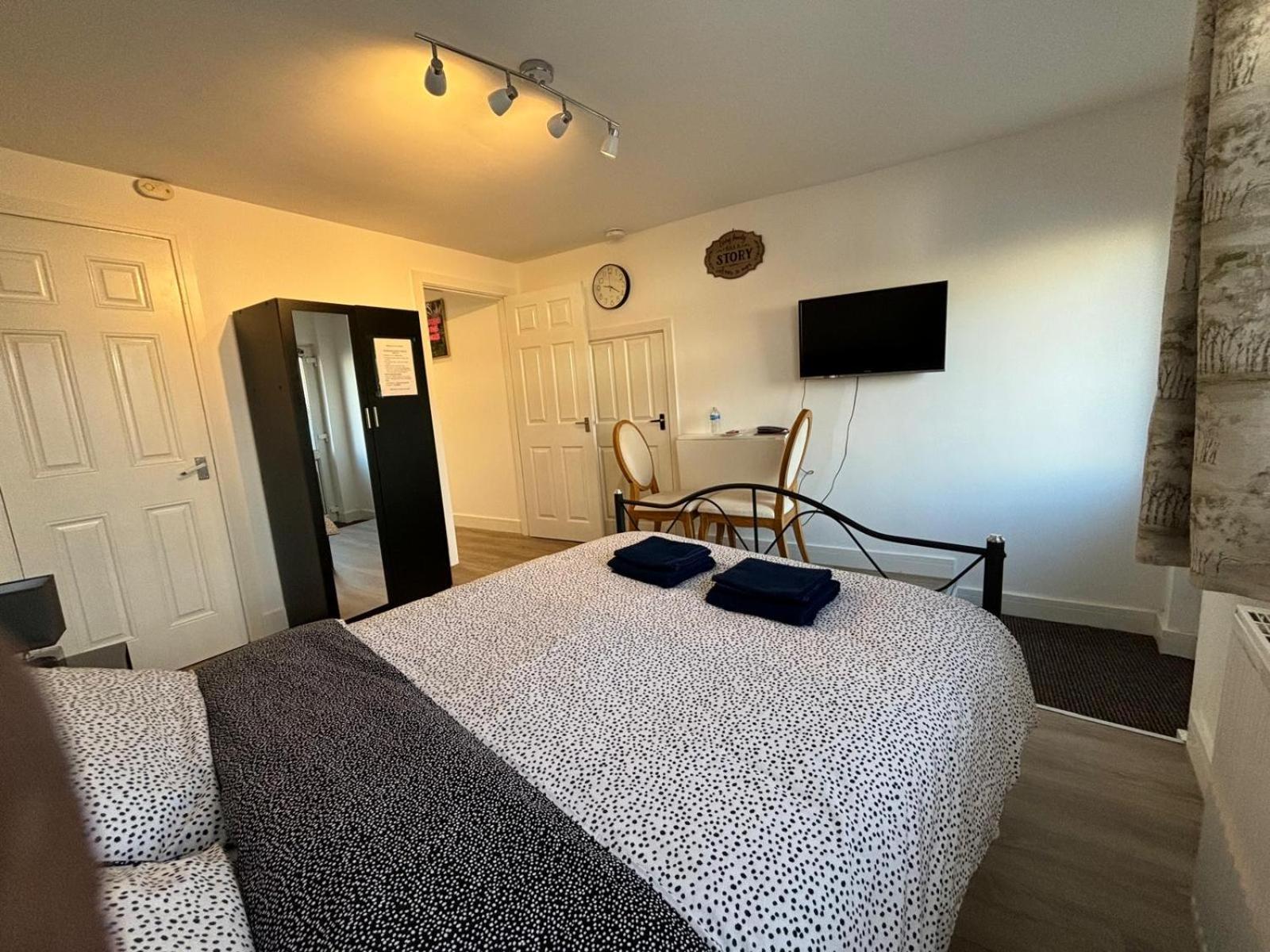 Modern & Cozy Gem - 10Min To City Center - Parking York Exteriör bild